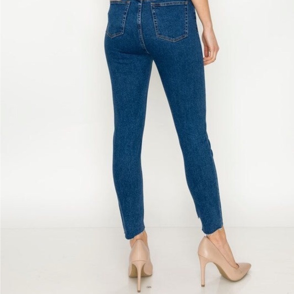 Great Smoky Los Angeles 3/25 - Picture 3 of 17